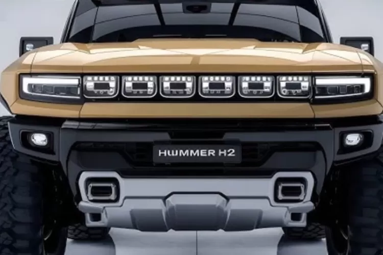 SUV Listrik GMC Hummer H2 2025 adalah lambang kekuatan, kemewahan, dan teknologi mutakhir. (Tangkapan Layar YouTube Roadshow)