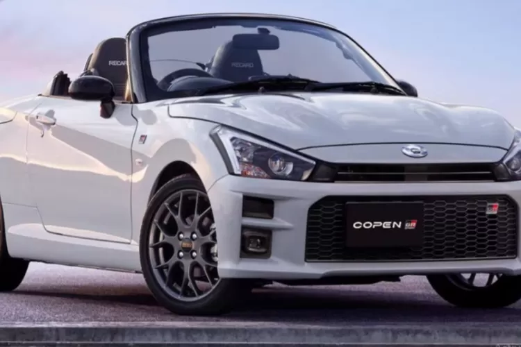 Daihatsu Mira e S GR Sport Concept merupakan konsep city car compact dengan tampilan sporty yang dipamerkan di Tokyo Auto Salon. (Tangkapan Layar YouTube AutonetMagz)