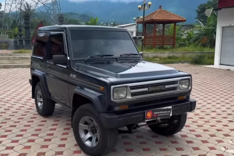 Taft GTs 4x2 yang cocok untuk kota-kota dan kondisinya yang masih standar ori (Tangkapan Layar YouTube  Boy Kusuma)