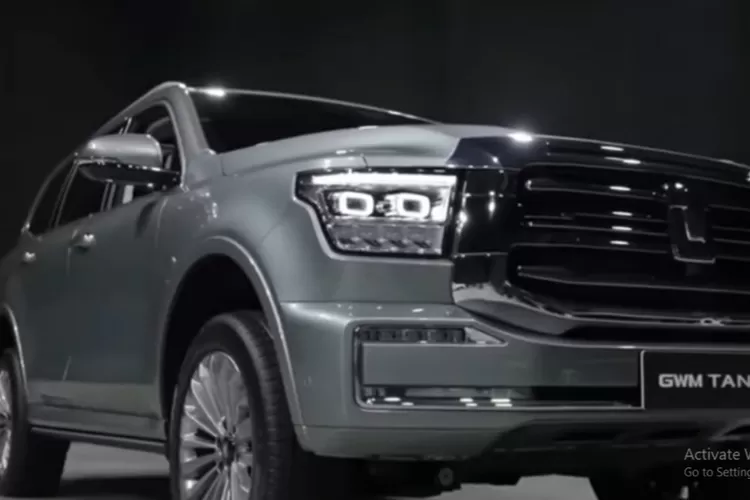 GWM Tank 500 HEV adalah SUV mewah asal Tiongkok yang telah resmi diluncurkan di Indonesia pada Maret 2024. (Tangkapan Layar YouTube  O Blitz)