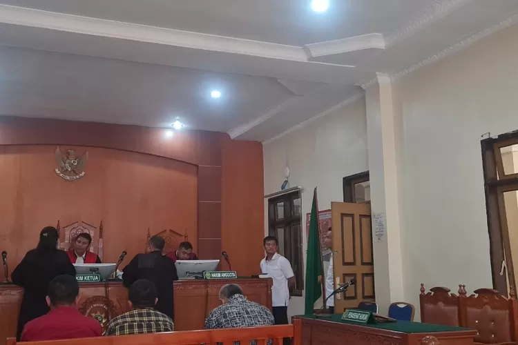 Sidang Kasus Dugaan Pembunuhan Berencana 1 Keluarga Waratwan di Karo tak Dihadiri Oknum TNI (Realitasonline.id/ ist)