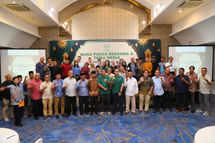 Buka puasa bersama media dan Asian Agri