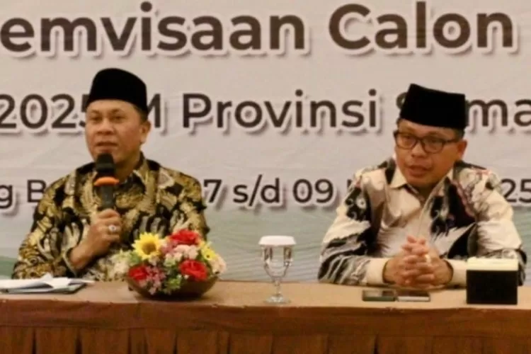 Kakanwil Kemenag Sumut H.Ahmad Qosbi buka Bimtek Percepatan Penyelesaian Dokumen pemvisaan calon jamaah haji tahun 1446 H/2025 M di Theme Park Pantai Cermin Serdang Bedagai, Jumat (7/3/2025