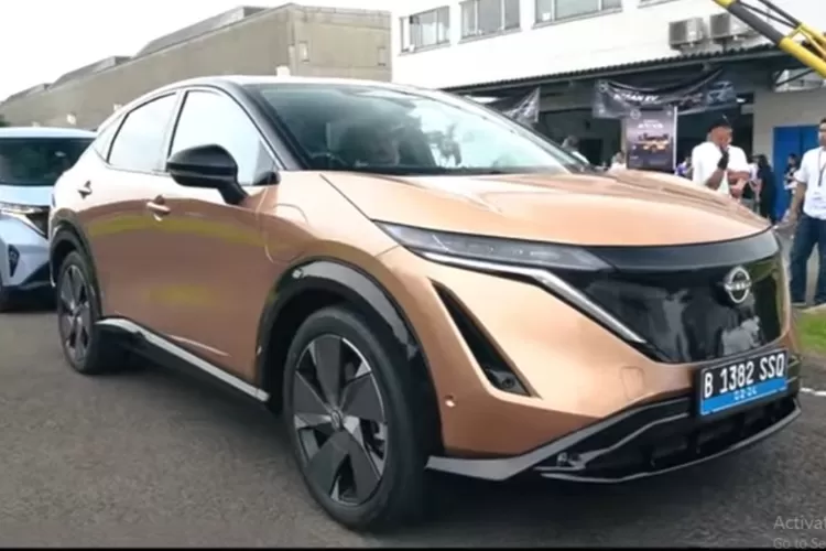Nissan akhirnya membawa Ariya dan Sakura ke ASEAN, menghadirkan pengalaman berkendara mobil listrik yang lebih canggih. (Tangkapan Layar YouTube GridOto)