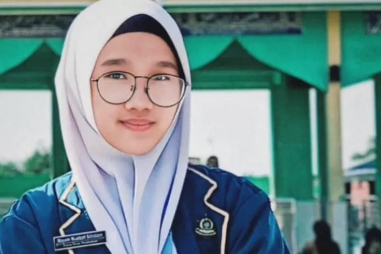Mayumi Muadzah Sitindion siswi MAN Pematangsiantar wujudkan impiannya melalui juara KSM, lulus UI.