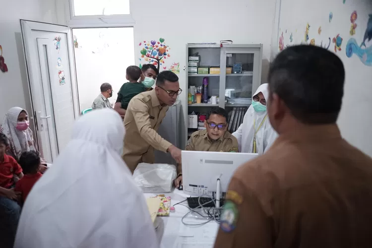 Bupati Abdya Safaruddin kali kedua melakukan sidak ke RSUTP untuk memastikan pelayanan kesehatan di rumah sakit setempat, Senin (14/4/2025)