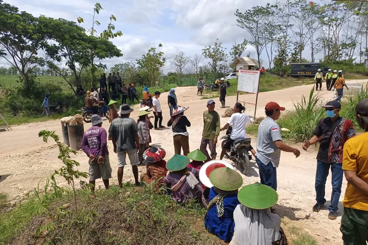 Aset jalan desa tegaldowo yang di gugat PT SI