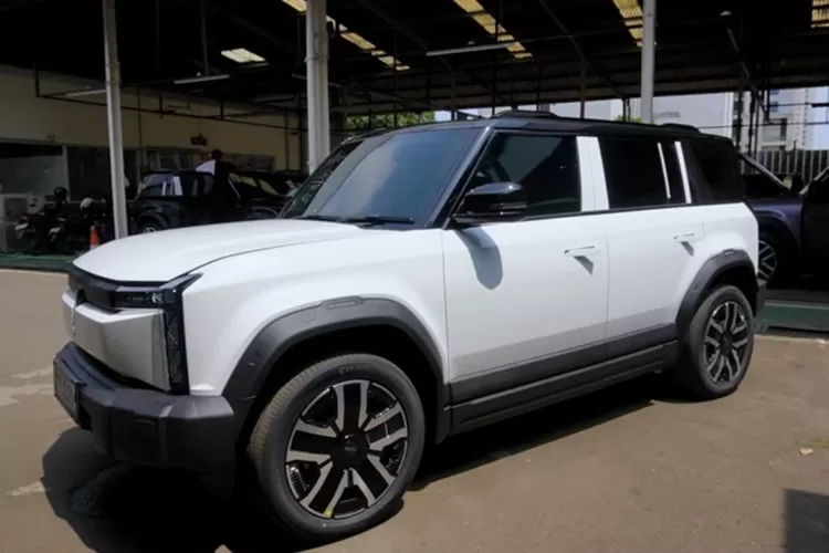 Mengungkap alasan utama mengapa mobil Chery J6 (jika merujuk ke MPV buatan Chery) banyak diminati dan laris di pasaran. (Tangkapan Layar YouTube  InfoMotif)