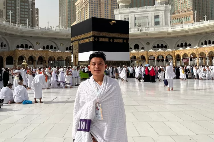 Yazid Hulaini Habbani Nasution jemaah termuda Kloter 9 KNO, mudah tunaikan ibadah haji berkat bantu jemaah Lansia.