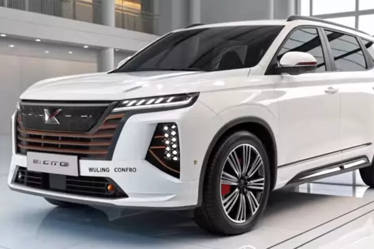 Wuling Confero 2025 hadir sebagai MPV keluarga yang luas dan terjangkau, namun dengan kesan &ldquo;rasa mewah&rdquo;. (Tangkapan Layar YouTube Luxury Vibes)