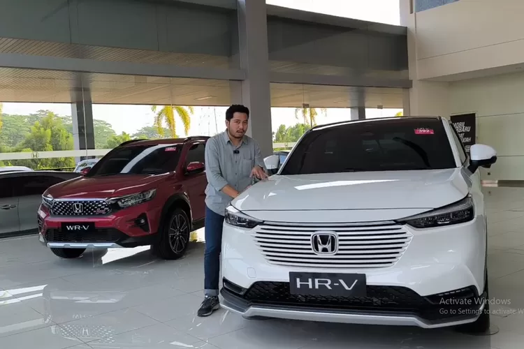 All‑New HR‑V 2025 mengombinasikan desain modern, teknologi keselamatan tingkat tinggi (Honda Sensing), dan fitur kenyamanan premium. (Tangkapan Layar YouTube Seputar Mobil)