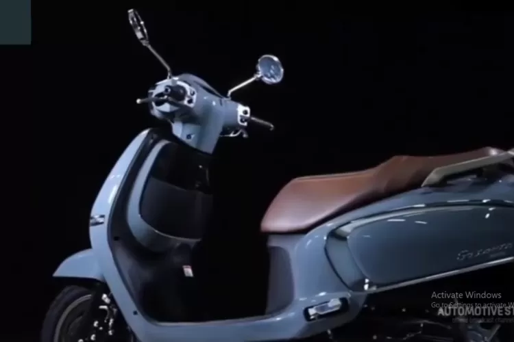 Desain dan fitur motor Suzuki yang dipasarkan di Tiongkok, yang memang sering jauh lebih modern dan agresif dibandingkan varian yang dijual di negara lain, termasuk Indonesia. (Tangkapan Layar YouTube MOTO Z)