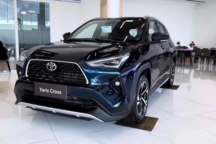 Baru di 2025, Toyota Yaris Cross S‑Premium tampil semakin memukau dengan desain eksterior yang tangguh dan elegan. (Tangkapan Layar YouTube Car Focus TV)