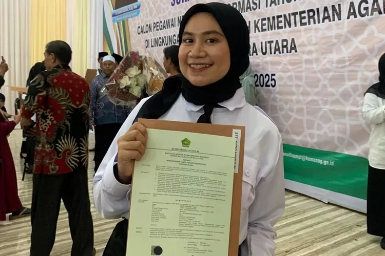 Hannum anak perantau asal Madina, kini mengabdi di Kemenag Kota Medan, berkat doa kasih sayang dari sang bunda.