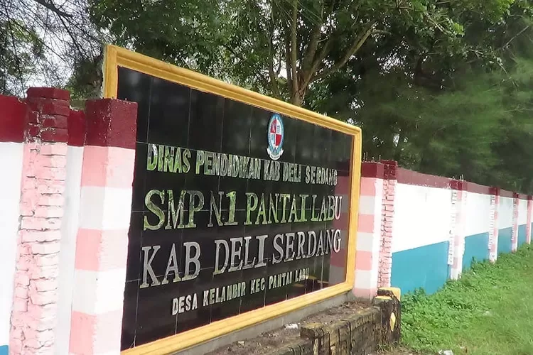 SMP Negeri 1 Pantai Labu Kabupaten Deli Serdang.