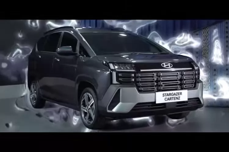 Mobil ini hadir dengan tampilan modern yang lebih agresif, fitur yang jauh melampaui ekspektasi di kelasnya (Tangkapan Layar YouTube Carmudi Indonesia)