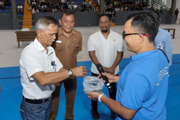 Turnamen futsal antar instansi dibuka, kolaborasi Pemko dan jurnalis (Realitasonline.id - RH)