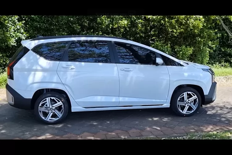 Hyundai Stargazer Cartenz merupakan edisi khusus dari Stargazer yang dirancang agar tampil lebih menarik dibandingkan versi standarnya. (Tangkapan Layar YouTube  Advent Christina)