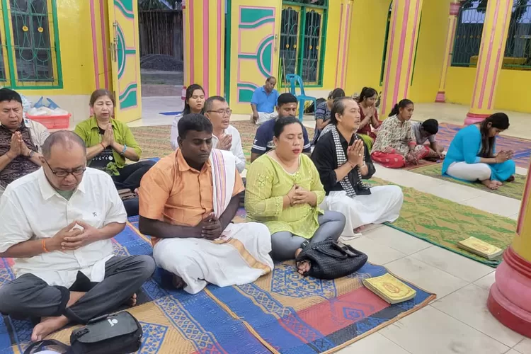 Hindu berjapa gelar doa bersama untuk Indonesia Damai, Senin (1/9/2025).