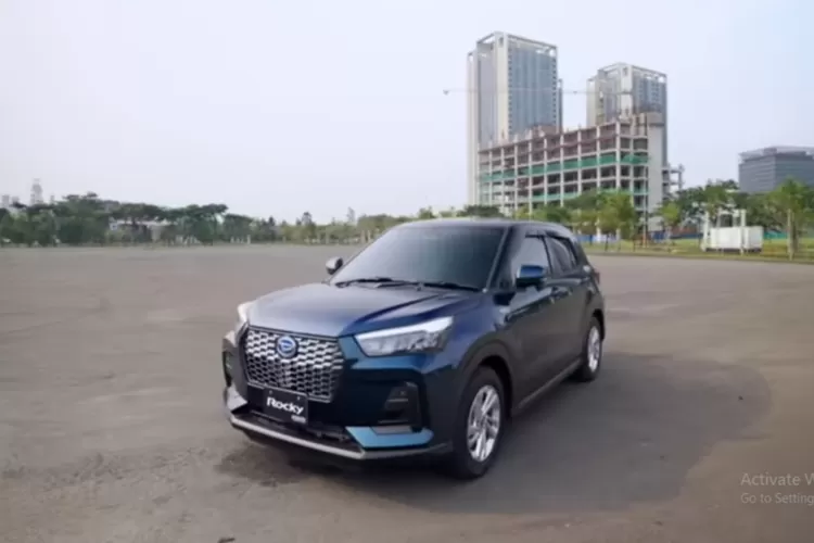Real Hybrid pertama dari Daihatsu adalah teknologi hybrid yang benar-benar menggabungkan mesin bensin dengan motor listrik. (Tangkapan Layar YouTube Otomotif )