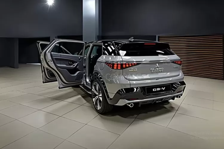 Mitsubishi Pajero Sport benar-benar menggabungkan kemampuan tangguh ala SUV off-road dengan gaya dan teknologi modern yang kaya fitur. (Tangkapan Layar YouTube Cars Compass)