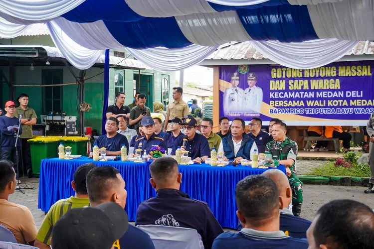 Rico Waas tampung keluhan warga Mabar Hilir, Kecamatan Medan Deli, masalah banjir menjadi perhatian khusus Pemko Medan, Sabtu (4/10/2025).