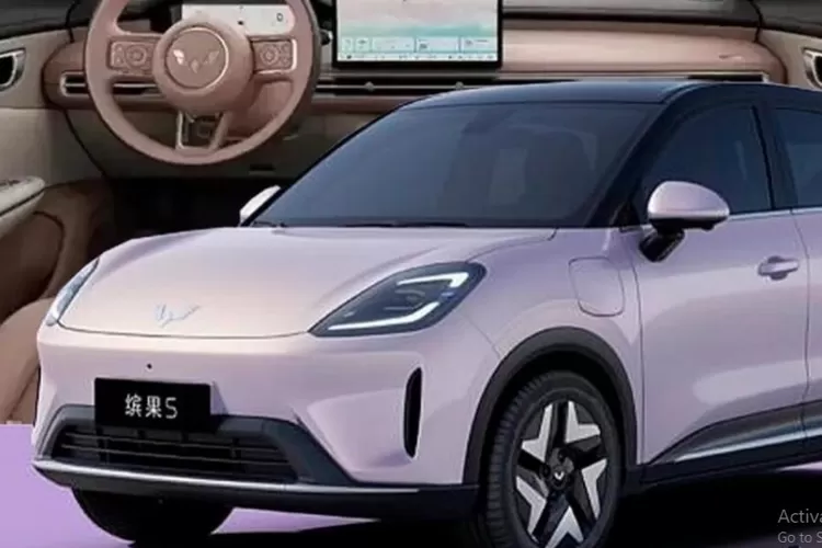 Wuling Binguo S menawarkan dua varian jarak tempuh, sekitar 325 km dan sekitar 430 km dalam satu pengisian penuh. (Tangkapan Layar YouTube Infinite Horizons Media)