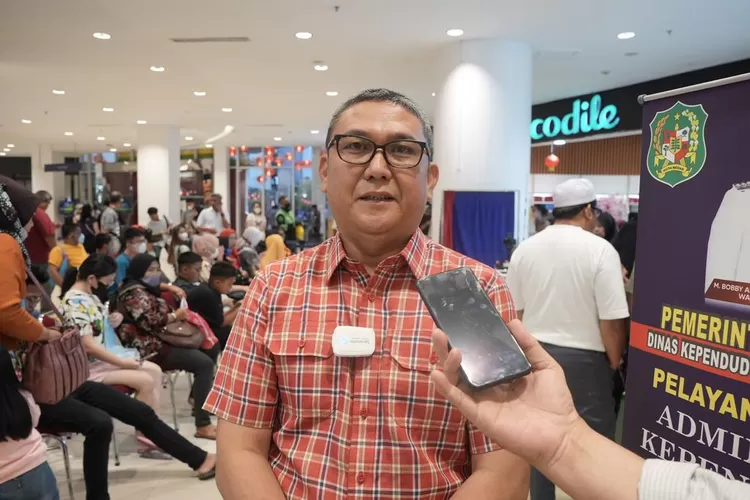 Kadis Dukcapil Kota Medan, Baginda P Siregar.