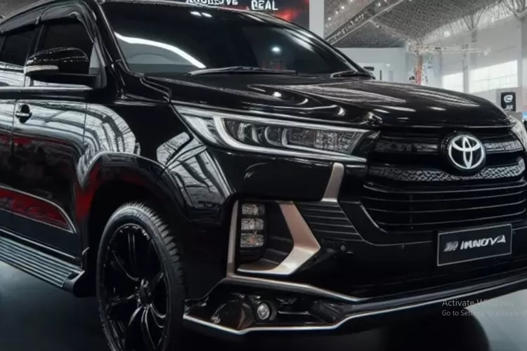 Toyota Kijang Innova 2025 dengan versi hybrid adalah MPV modern dari Toyota yang membawa banyak pembaruan untuk menjawab kebutuhan mobilitas keluarga di Indonesia (Tangkapan Layar YouTube Auto86A)