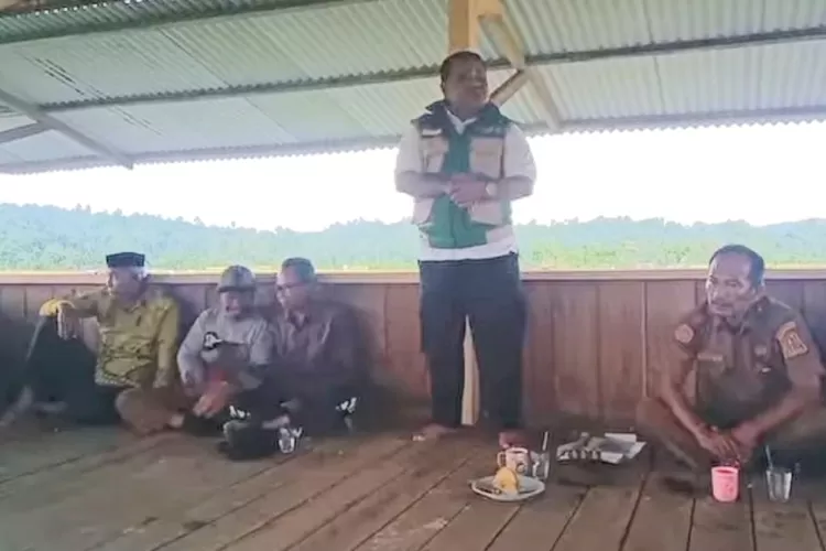 Kepala Dinas Pertanian dan Pangan Kabupaten Simeulue, Samsuar, SP