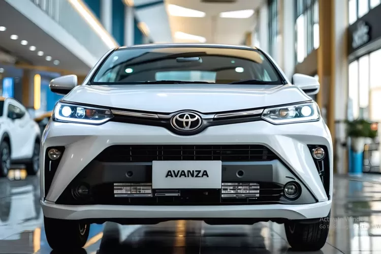 Toyota Avanza 2025 disebut sebagai mobil keluarga yang paling dinanti karena hadir membawa penyempurnaan dari generasi sebelumnya dengan fokus pada kenyamanan, kepraktisan, dan efisiensi. (Tangkapan Layar YouTube NewAutoCar)