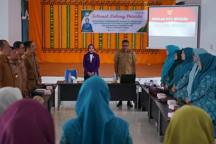 Sosialisasi Permendagri Nomor 13, Ketua TP-PKK Abdya Ajak Kader Posyandu Terapkan 6 SPM    Realitasonline.id-Abdya| Ketua Tim Penggerak Pemberdayaan dan Kesejahteraan Keluarga (TP-PKK) Aceh Barat Daya (Abdya) Ny Ratna Sari Dewi Safaruddin mengajak para kader Posyandu di kabupaten setempat untuk mene