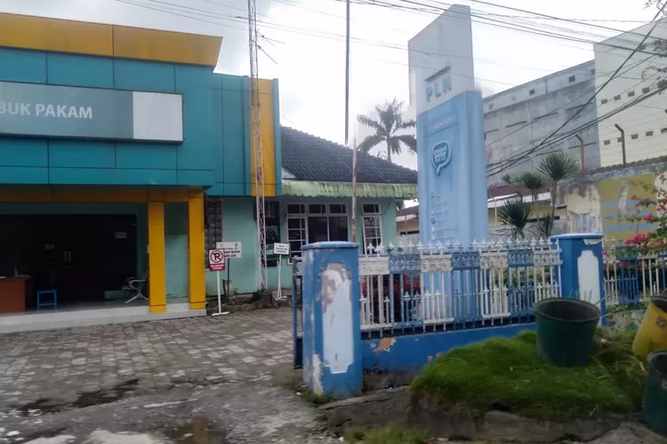Kantor PLN Rayon Lubuk Pakam.