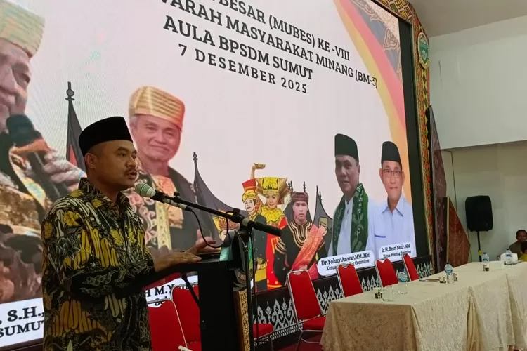 Farianda Putra Sinik