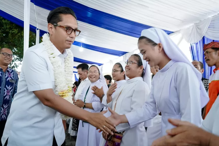 Wali Kota Medan menggambarkan kondisi warga yang rumahnya terendam mulai dari mata kaki hingga di atas kepala.