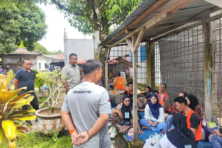 Pasca Bencana Alam di Sibolga. Lapas Sibolga Buka Layanan Kunjungan Keluarga Bagi Tahanan Warga Binaan (WB).