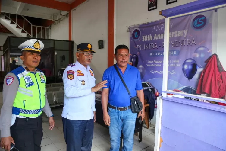 Kadishub Daniel Siregar Tertibkan PO, dilarang masuk inti kota mulai 15 Desember 2025 (Realitasonline.id - RH)