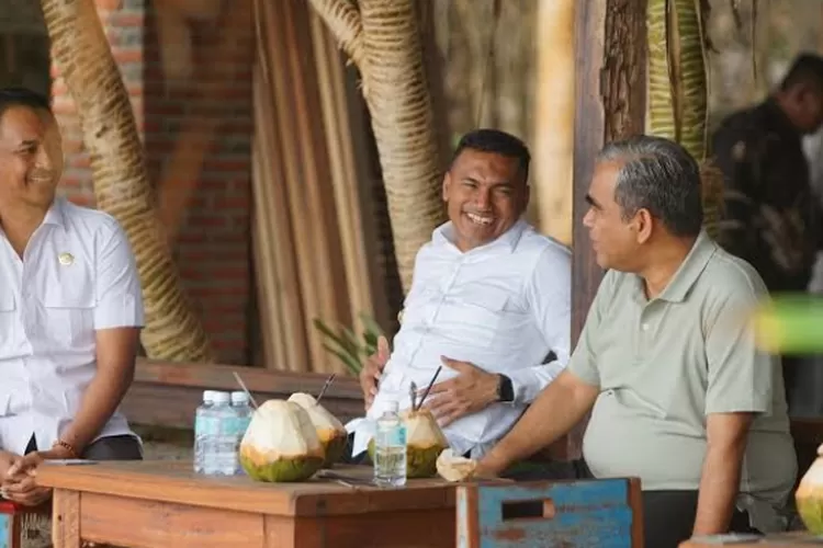 Bupati Abdya Safaruddin bersama Ketua MPR RI Ahmad Muzani