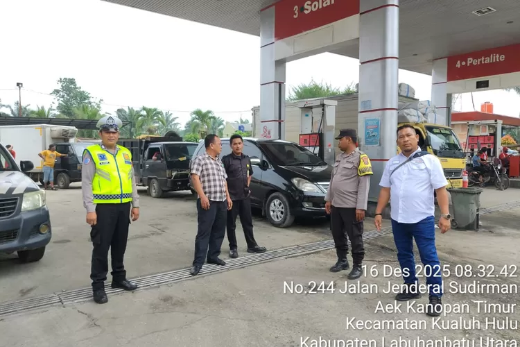 Kegiatan ini dilakukan sebagai langkah antisipasi untuk mencegah terjadinya antrian panjang, kemacetan, serta potensi gangguan kamtibmas di area SPBU.