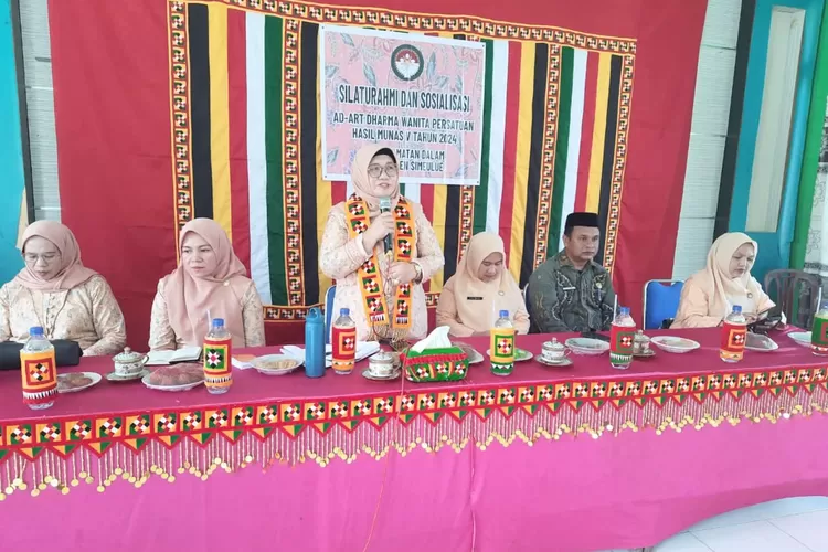DWP Kabupaten Simeulue melakukan Kunjungan Silaturahmi ke DWP Teupah Tengah, Kamis (18/12/2025)