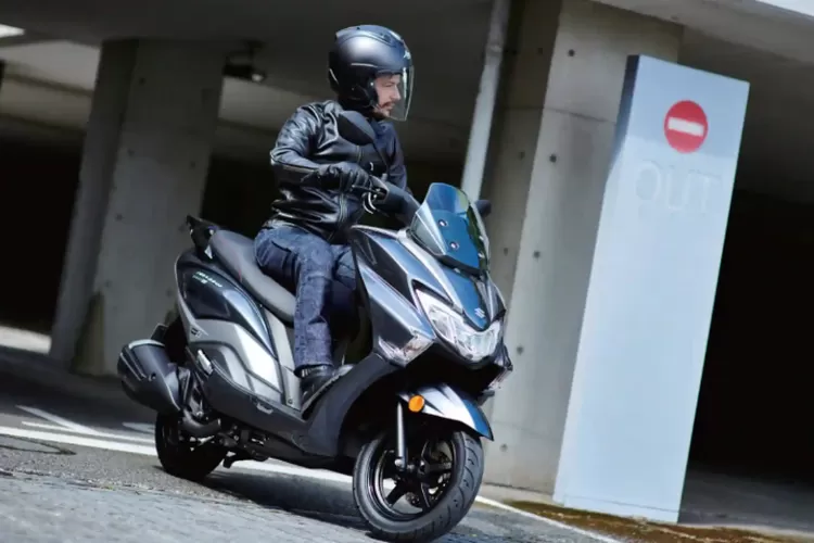 Suzuki Burgman Street 125 EX Resmi Meluncur di IMOS+ 2023, Segini Harganya  