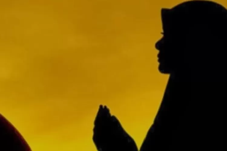 Ilustrasi  berdoa dengan Doa Nabi Ismail