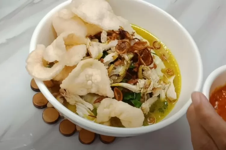 Seenak Kaki Lima Inilah Resep Bubur Ayam Kuah Kuning Khas Cirebon