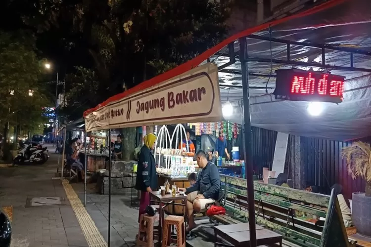 Angkringan Kopi Jos Pak Antun Tempat Kuliner Jogja Yang Menawarkan Banyak Pilihan Menu Dengan 8746