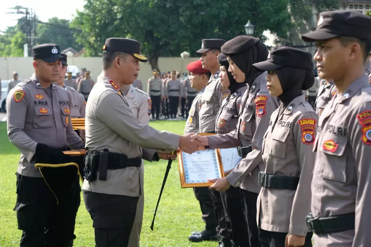 Raih Medali Dalam Ajang Lomba, 10 Personel Dan PNS Polda DIY Yang ...