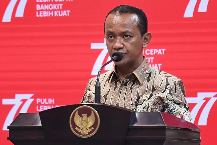 Berikut dua organisasi yang melaporkan akun-akun media sosial yang membuat meme Ketua Umum Partai Golkar, Bahlil Lahadalia. (presidenri.go.id/BPMI Setpres)