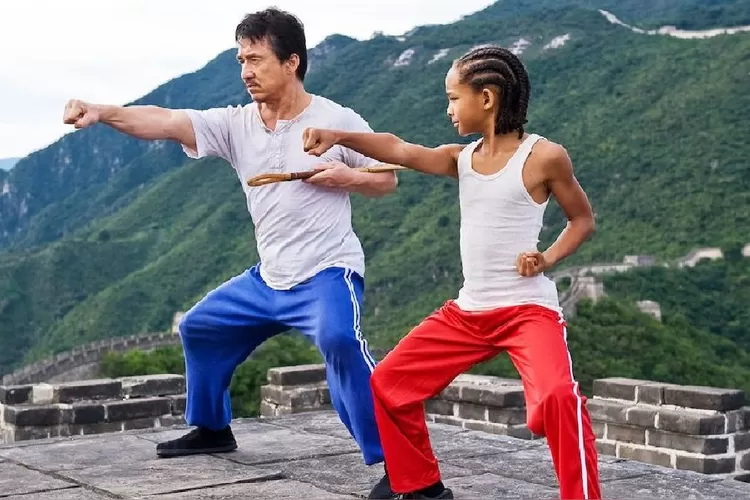 Sinopsis The Karate Kid, Saksikan Aksi Jaden Smith Taklukan Kung Fu Bersama Jackie Chan di Bioskop Trans TV Malam Ini - Strategi