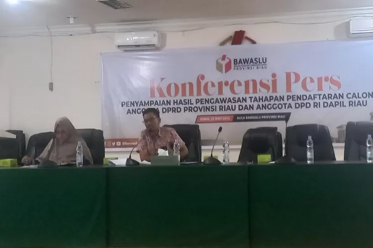 Diamankan Bawaslu Riau Saat Pengawasan Tahapan Pendaftaran Calon Anggota Dprd Dan Dpd Ri Ribuan 