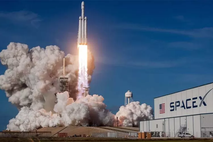 1 Karyawan Koma SpaceX Milik Elon Musk Digugat
