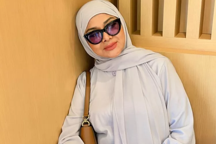 Perjalanan Karir Betharia Sonata, Artis Top 90an yang Dikabarkan Terkena Stroke (Instagram/@official.bethariasonata)